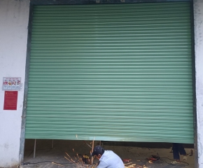 LẮP ĐẶT CỬA 2