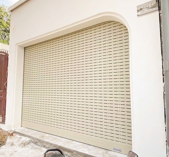 LẮP ĐẶT CỬA 10